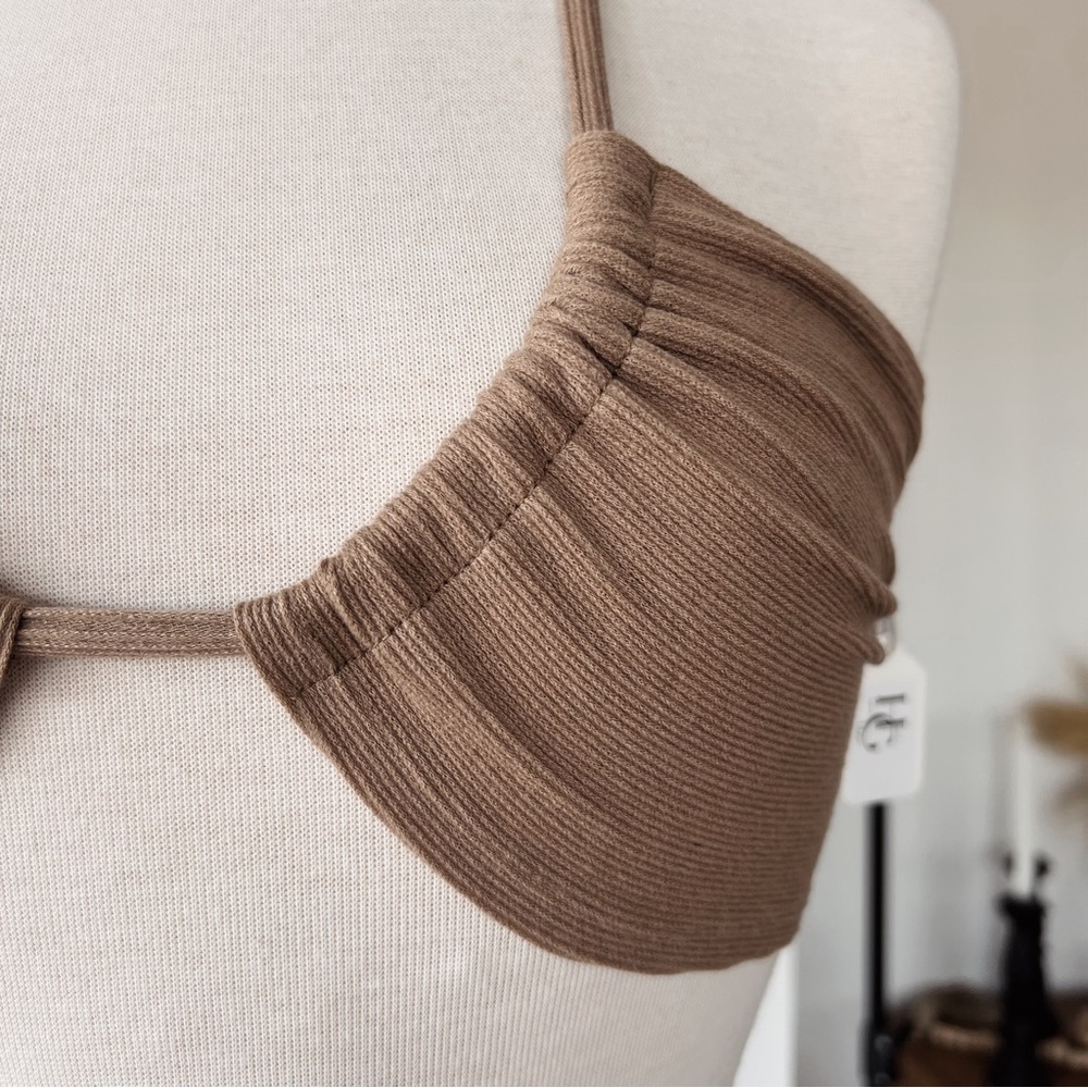 MULTI-WEAR TAN RIBBED TOP - Picture 4 of 6